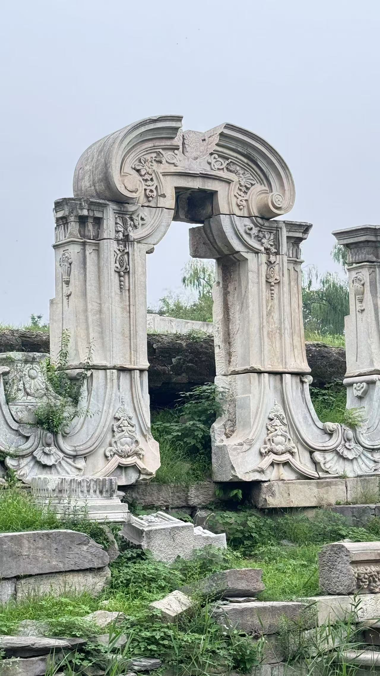 圆明园遗址